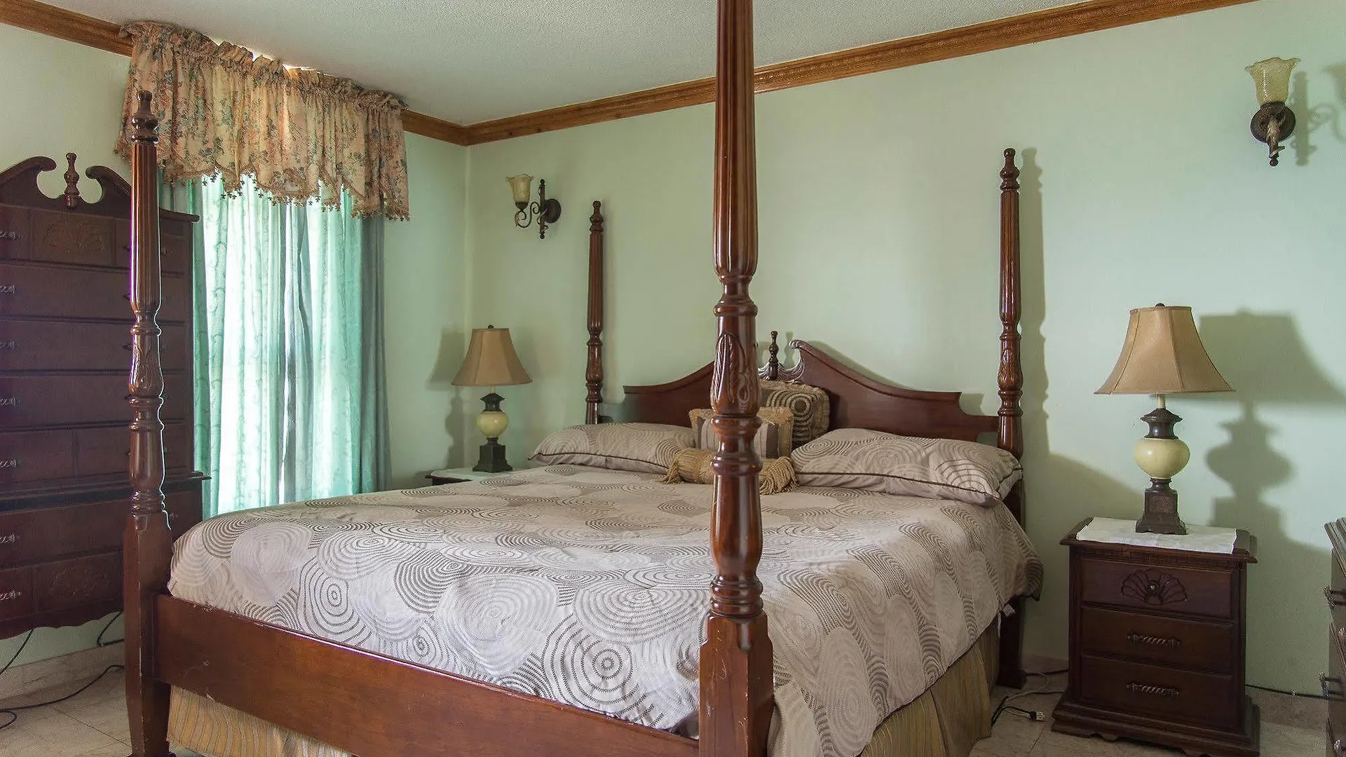 Sky Lounge Beach Studio Montego Bay Appartement